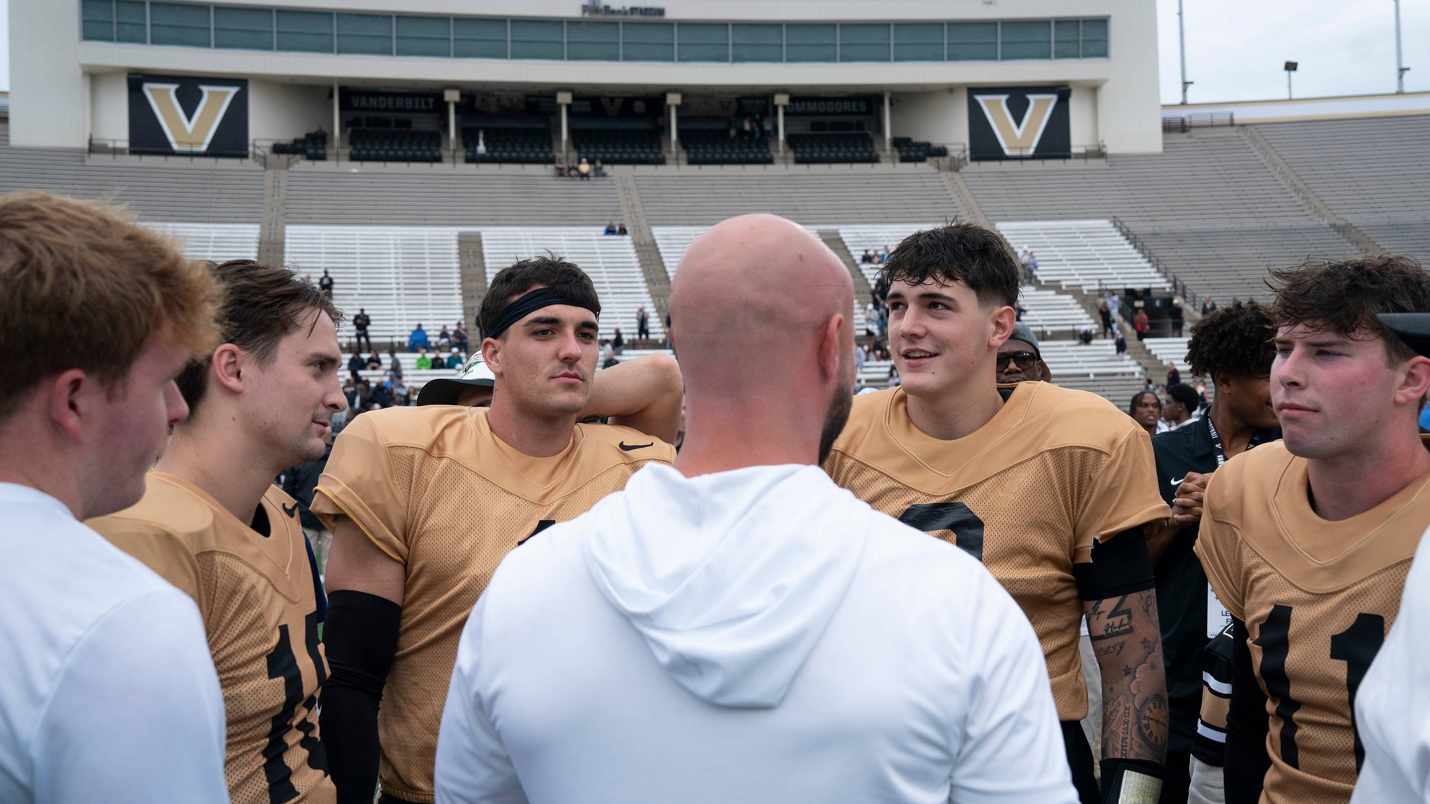 6 Biggest QB Battles to Watch During College Football Fall Camp