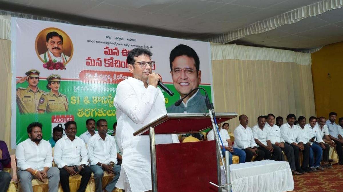 Minister Sridhar Babu calls for collaborative efforts to promote water conservation and improve groundwater recharge