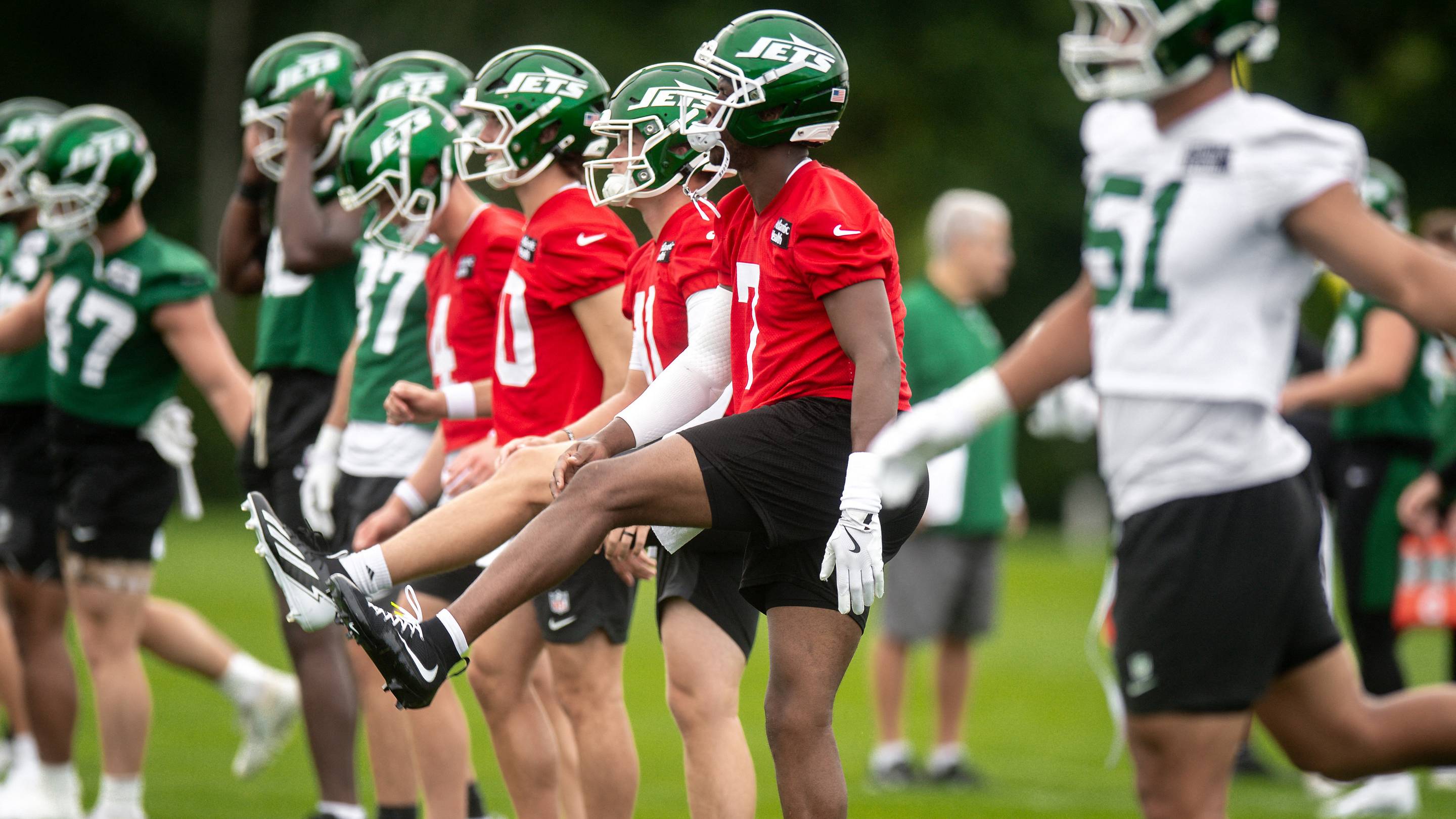 Jets Training Camp 8/3 Takeaways: First Padded Practice Notes, Defense Steps Up, Injury Updates & More