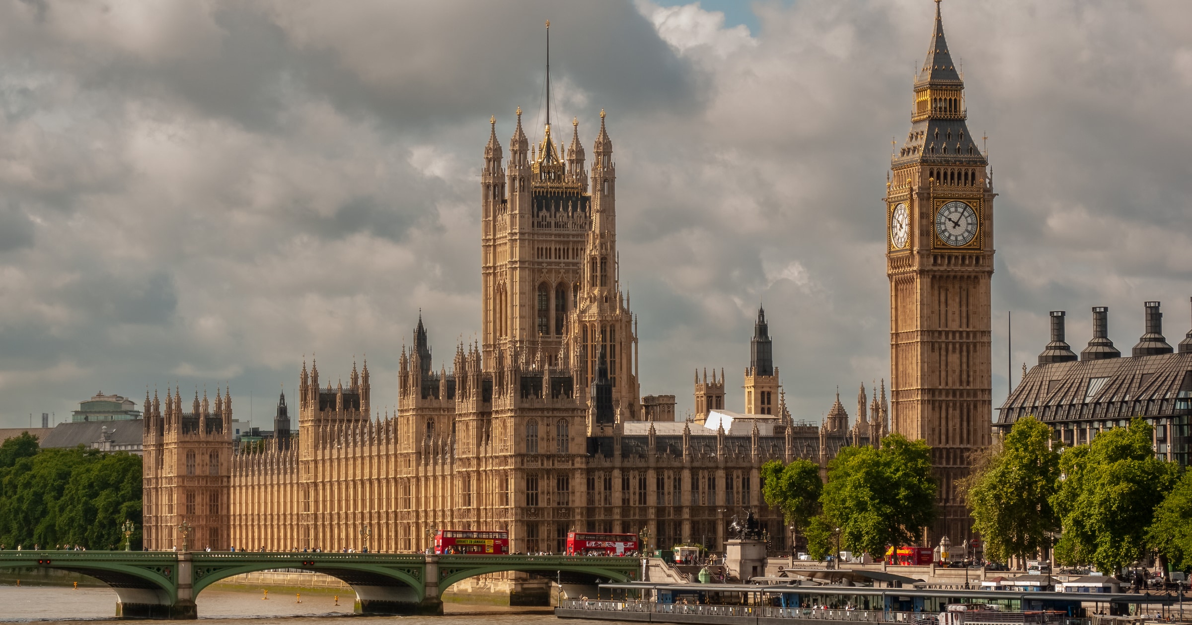 Britain signals willingness to regulate AI if voluntary safeguards fall short