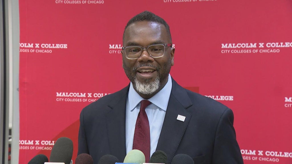 A day after Alexi Giannoulias joins the race, Mayor Brandon Johnson still mum on re-election plans
