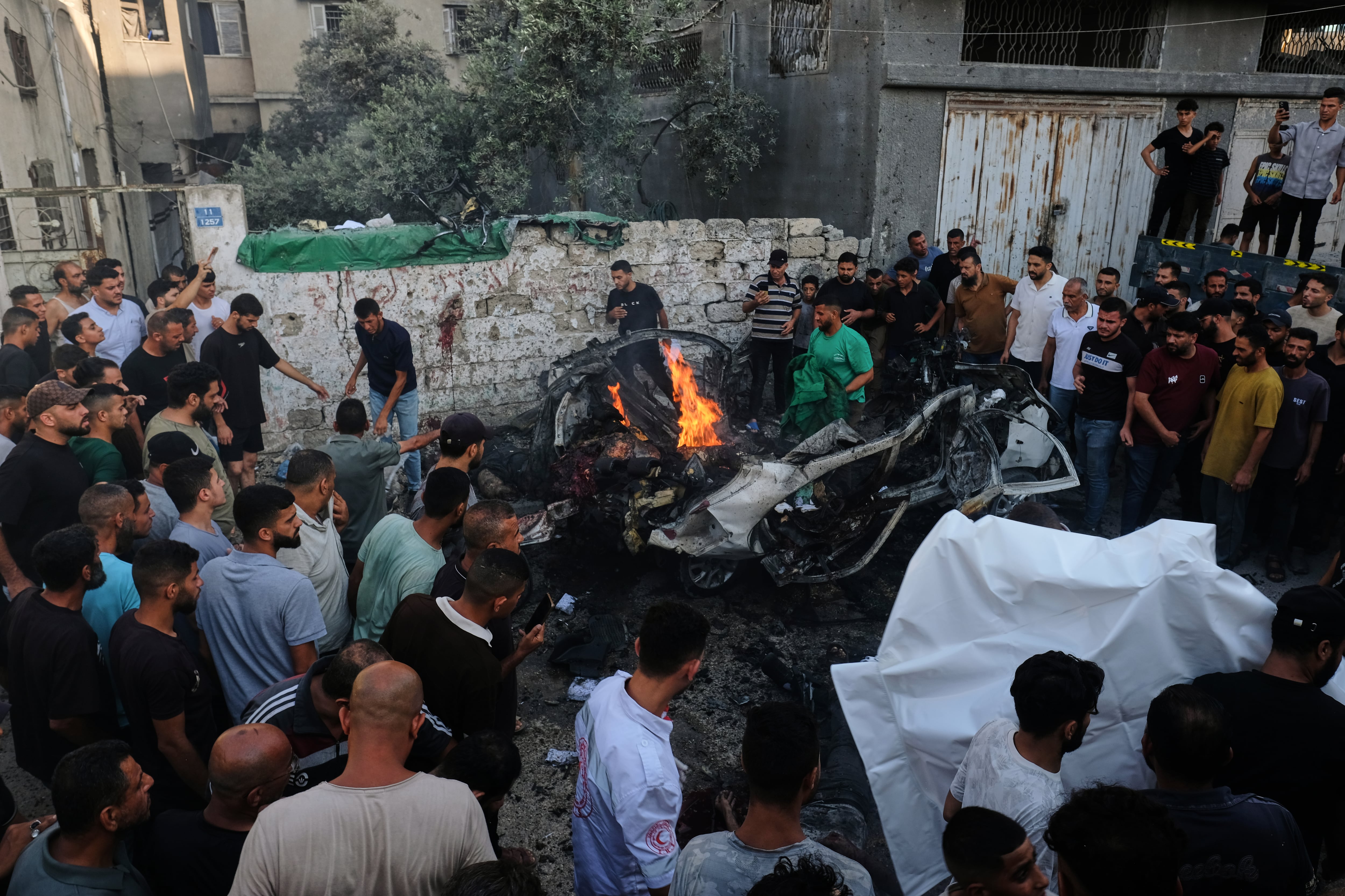 Board of Peace envoy meets with Netanyahu on Gaza disarmament deal, urging halt to Israeli strikes