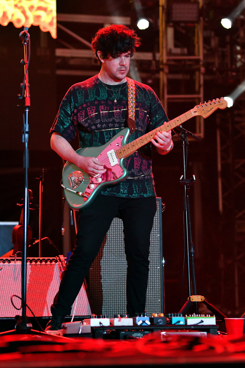 Modest Mouse sidelines guitarist who allegedly sent explicit DM to teen