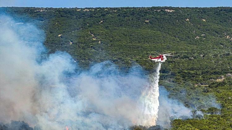 Palo Pinto County firefighters battling 400-acre fire, officials say