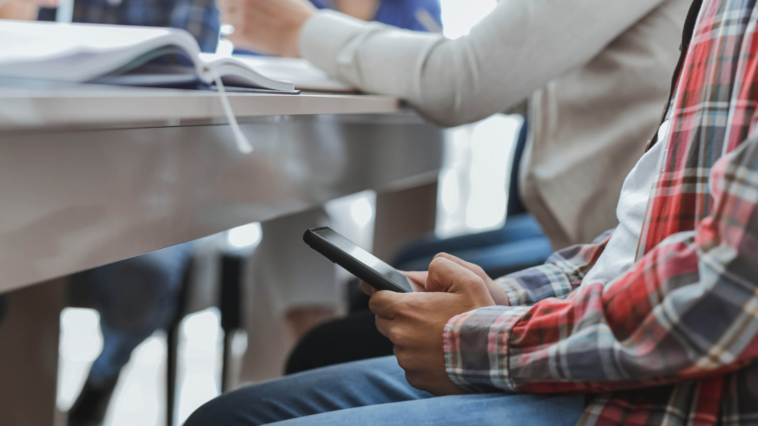 Poll reveals changes about Americans' attitudes towards cellphones in schools