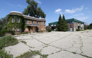 Wonder Bar myths not enough for landmark status, city commission says