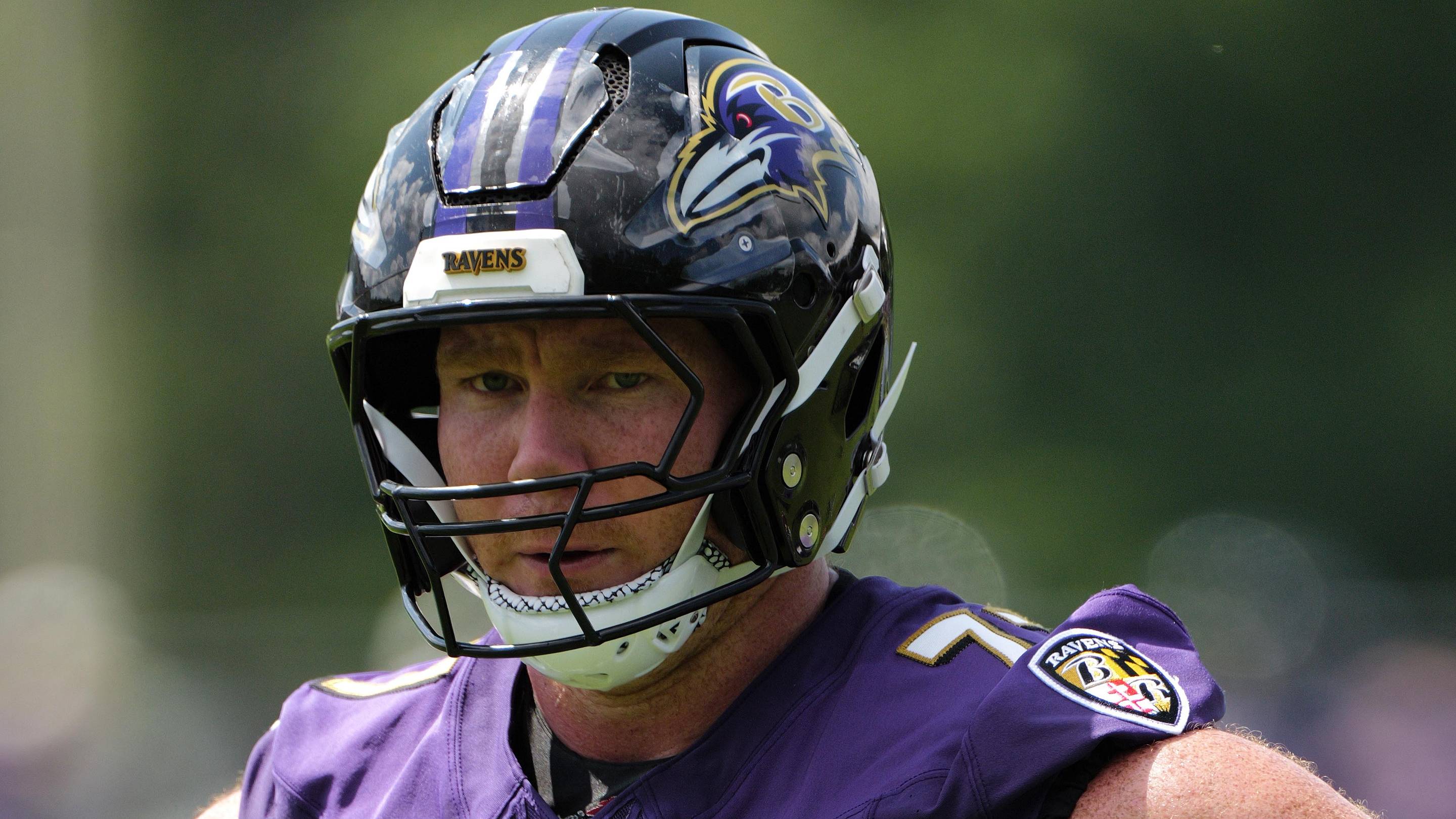 Ravens Offensive Line Coach Dwayne Ledford Provides New Insight on Center Competition