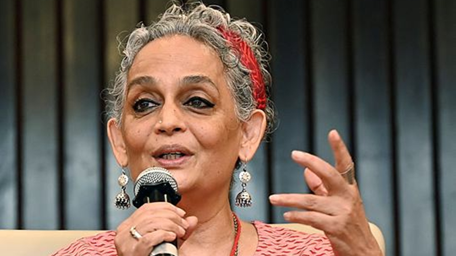 CJP protests dealt PM Modi bigger blow than election defeat: Arundhati Roy
