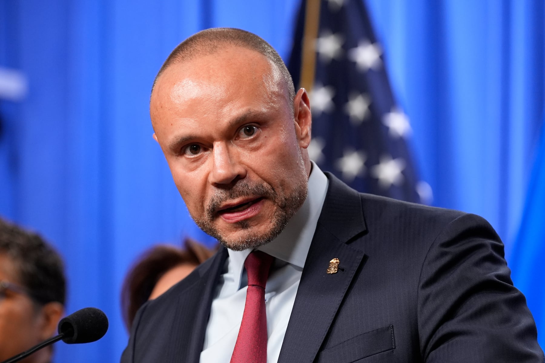 Dan Bongino commits ‘huge self- own’ with 4-word attack on Chicago teachers
