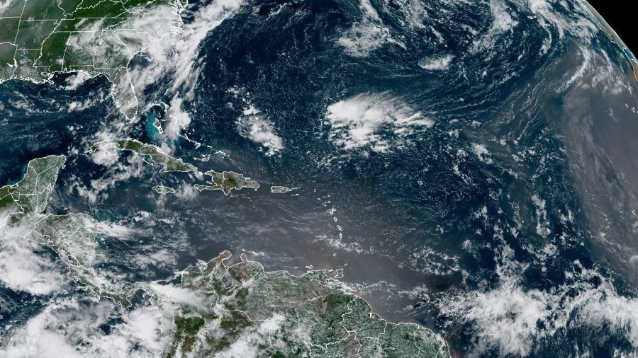 What's keeping the Atlantic quiet? | Tracking the Tropics