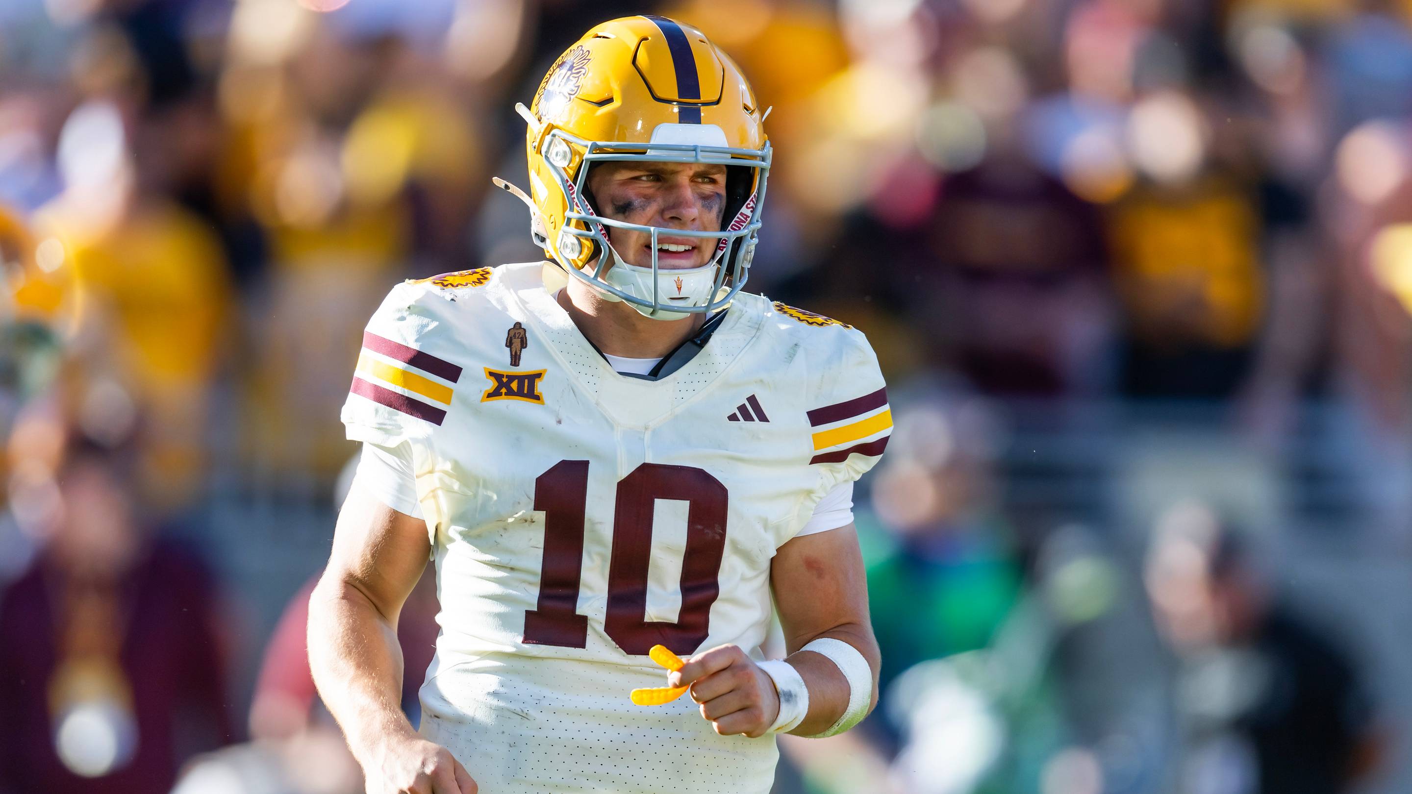 Sam Leavitt Takes Control of LSU's New Offense With High Expectations