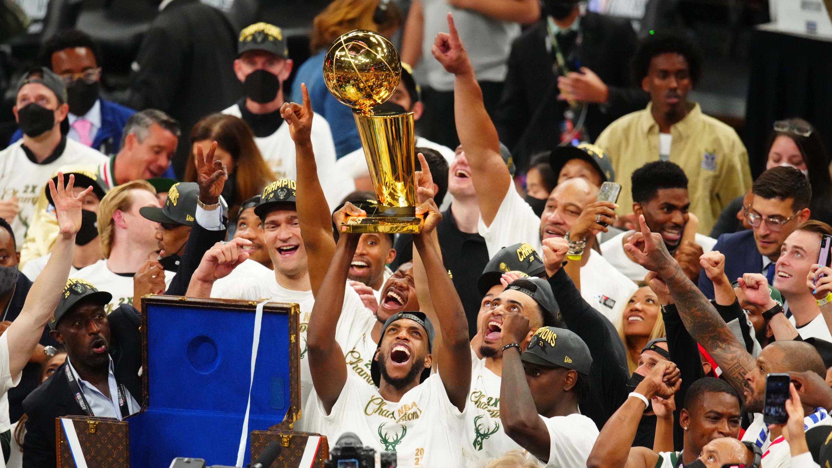 Khris Middleton opens up about being traded from the Milwaukee Bucks