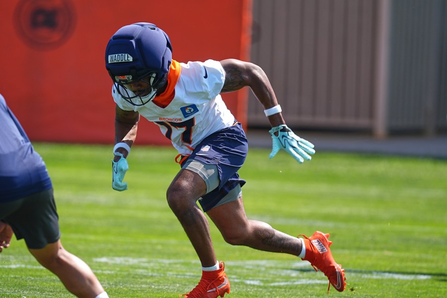 Human game of 'Frogger': Jaylen Waddle settling in with Broncos