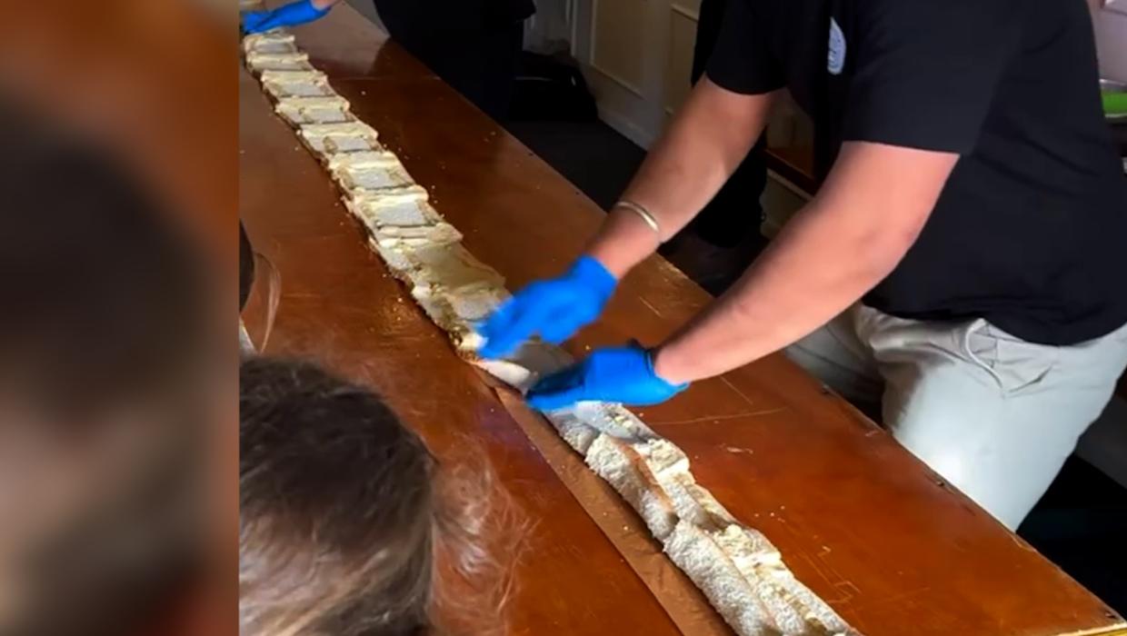 Watch: Southland café makes world’s longest cheese roll - maybe