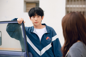 'D.P.' star Jung Hae-in's 'Our Sticky Love' turns Korean wordplay into romance