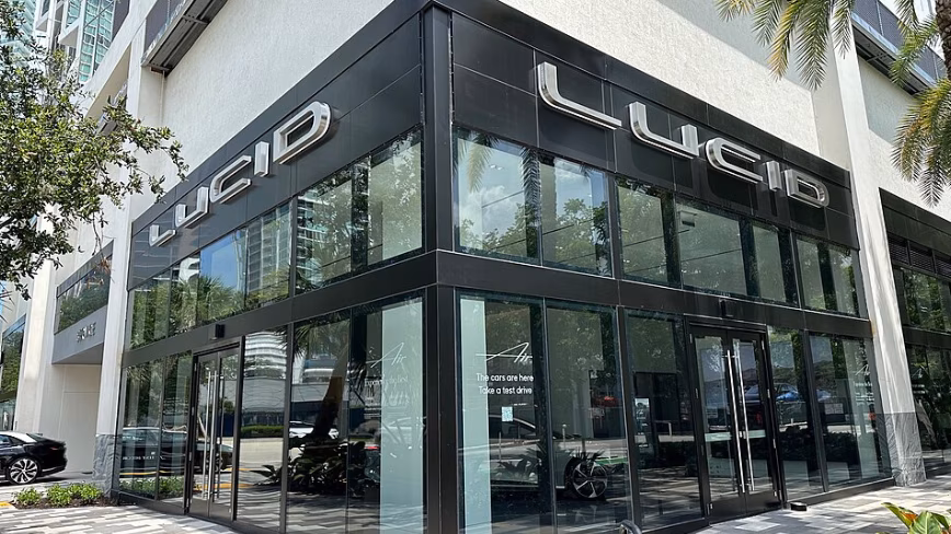 Lucid is cutting $1.4bn and betting its survival on robotaxis