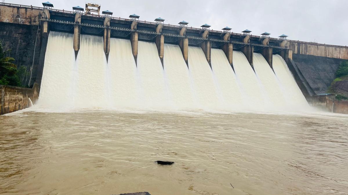 Reduced rainfall leads to decreased Maharashtra discharge