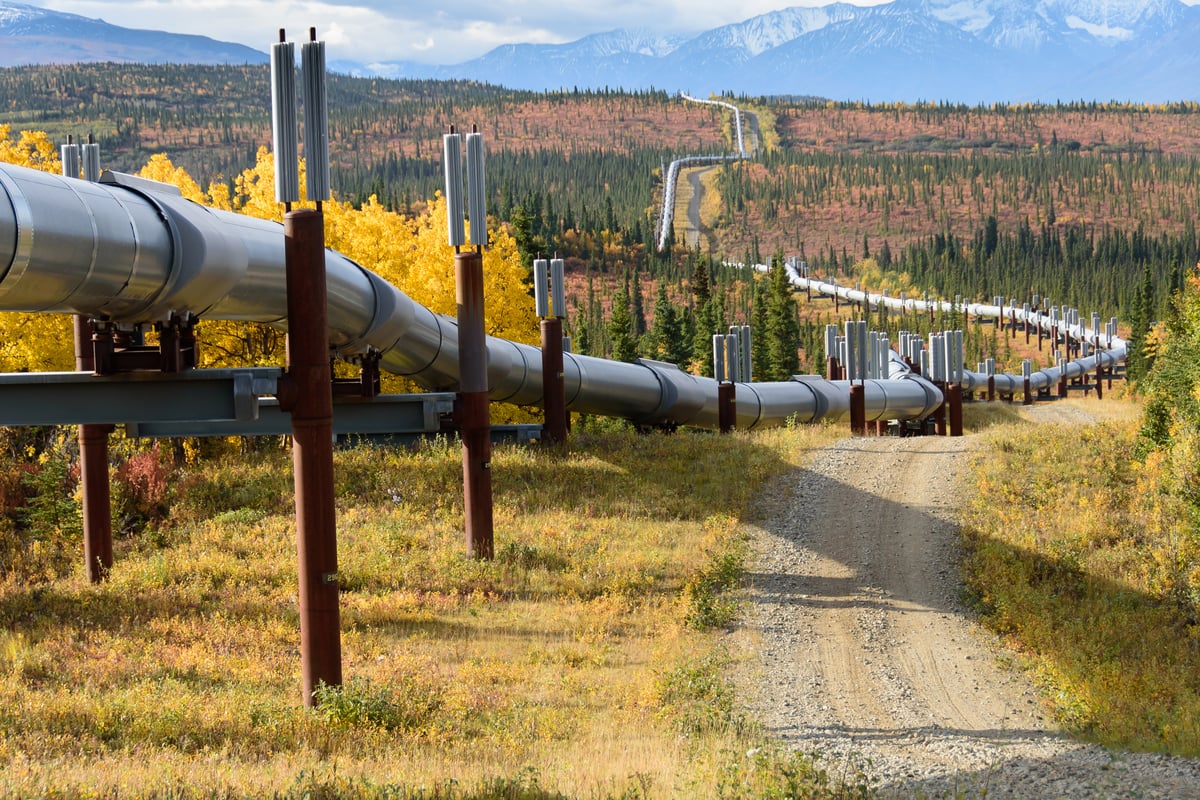 3 Midstream Stocks Quietly Compounding Dividends Every Year