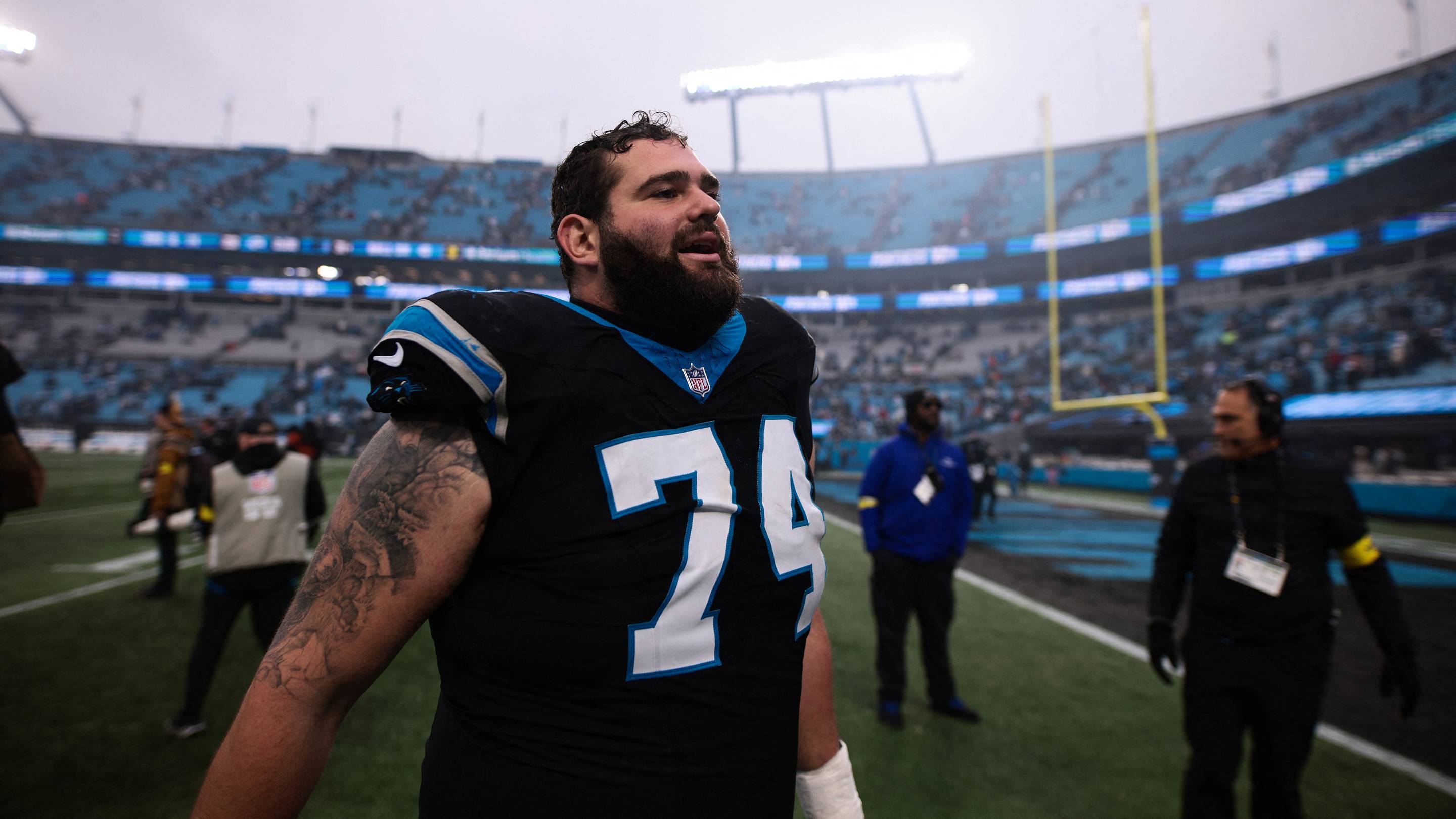 Panthers Move Swiftly After LaBryan Ray Retirement, Fill Spot with Needed Backup