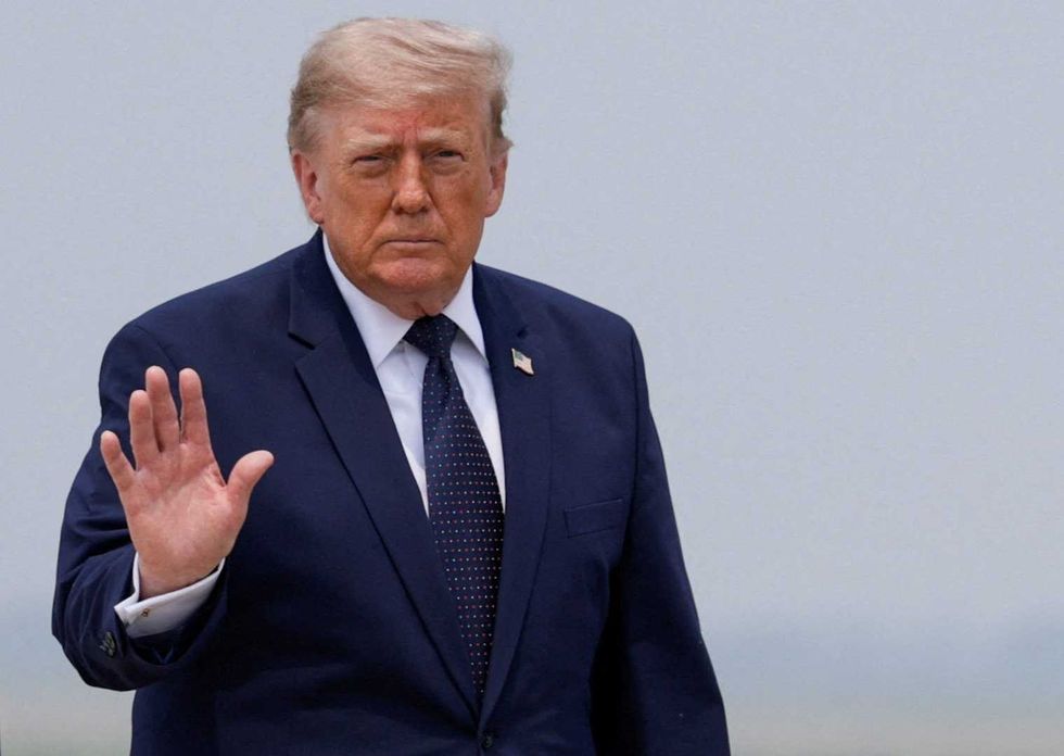 Top conservative magazine calls it: Trump should be impeached