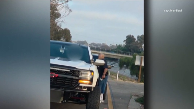 Witness video captures brutal stabbing after fender bender in Carlsbad