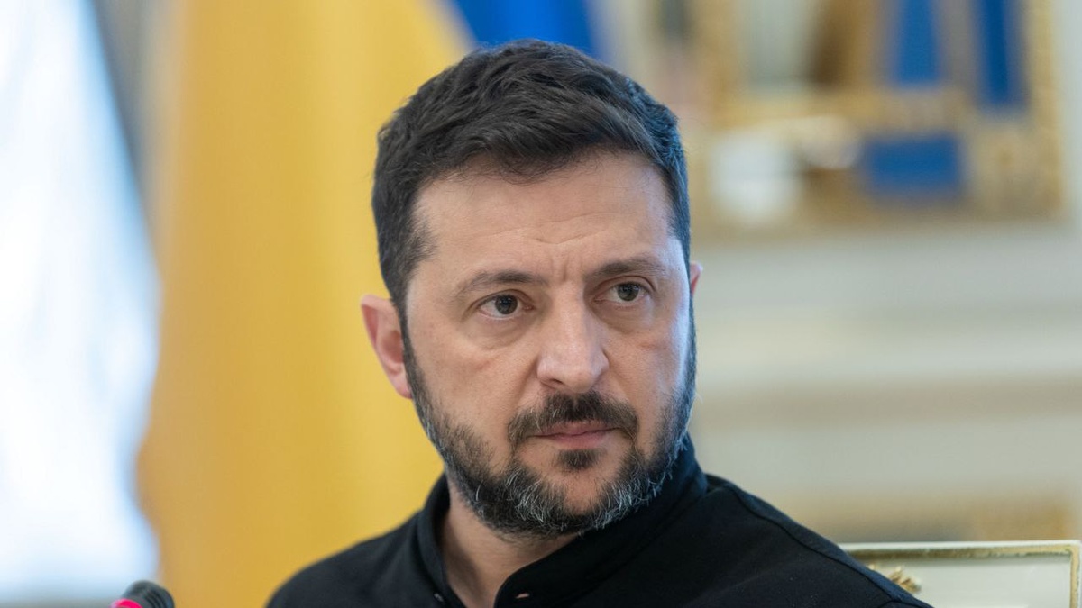 Zelenskyy discusses Ukraine support, PURL, SAFE, EU integration with Latvian FM