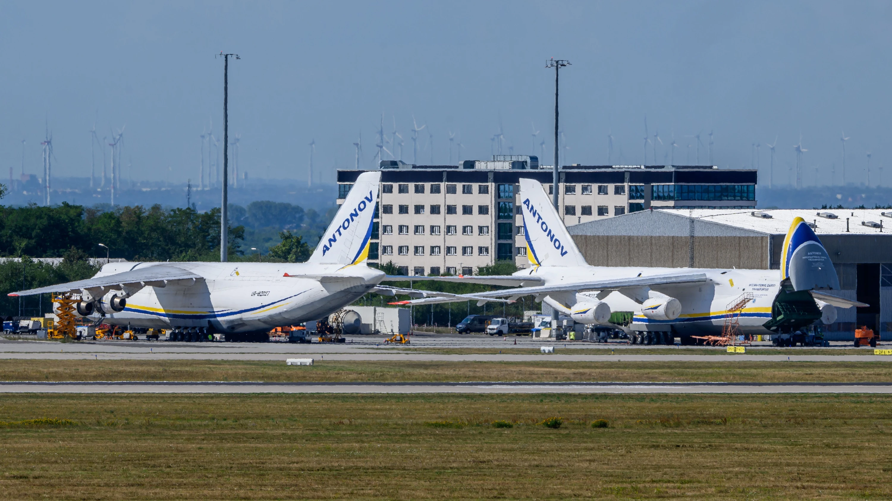 Deutschland-Liveblog: Flugzeug neben Drohne soll mit Munition beladen gewesen sein
