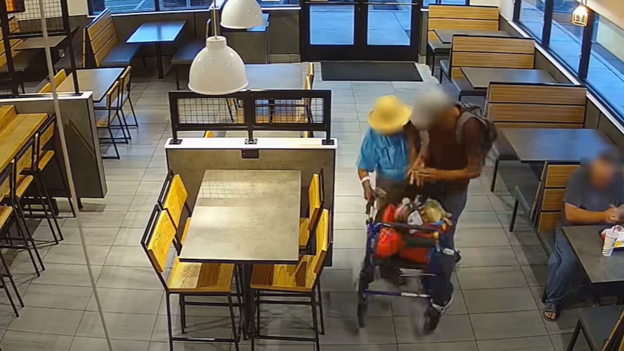Bystanders stop suspect trying to rob 70-year-old man at fast-food restaurant