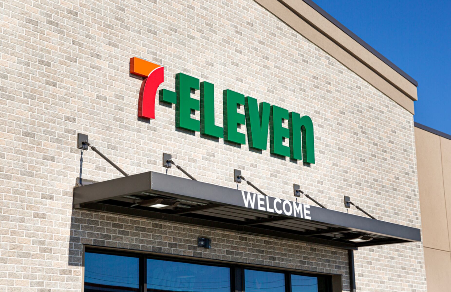 7-Eleven in Cambridge sells winning $1M lottery ticket for $50 as grand prize remains up for grabs