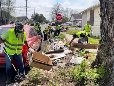 WATCH: Houston man inspires community cleanup