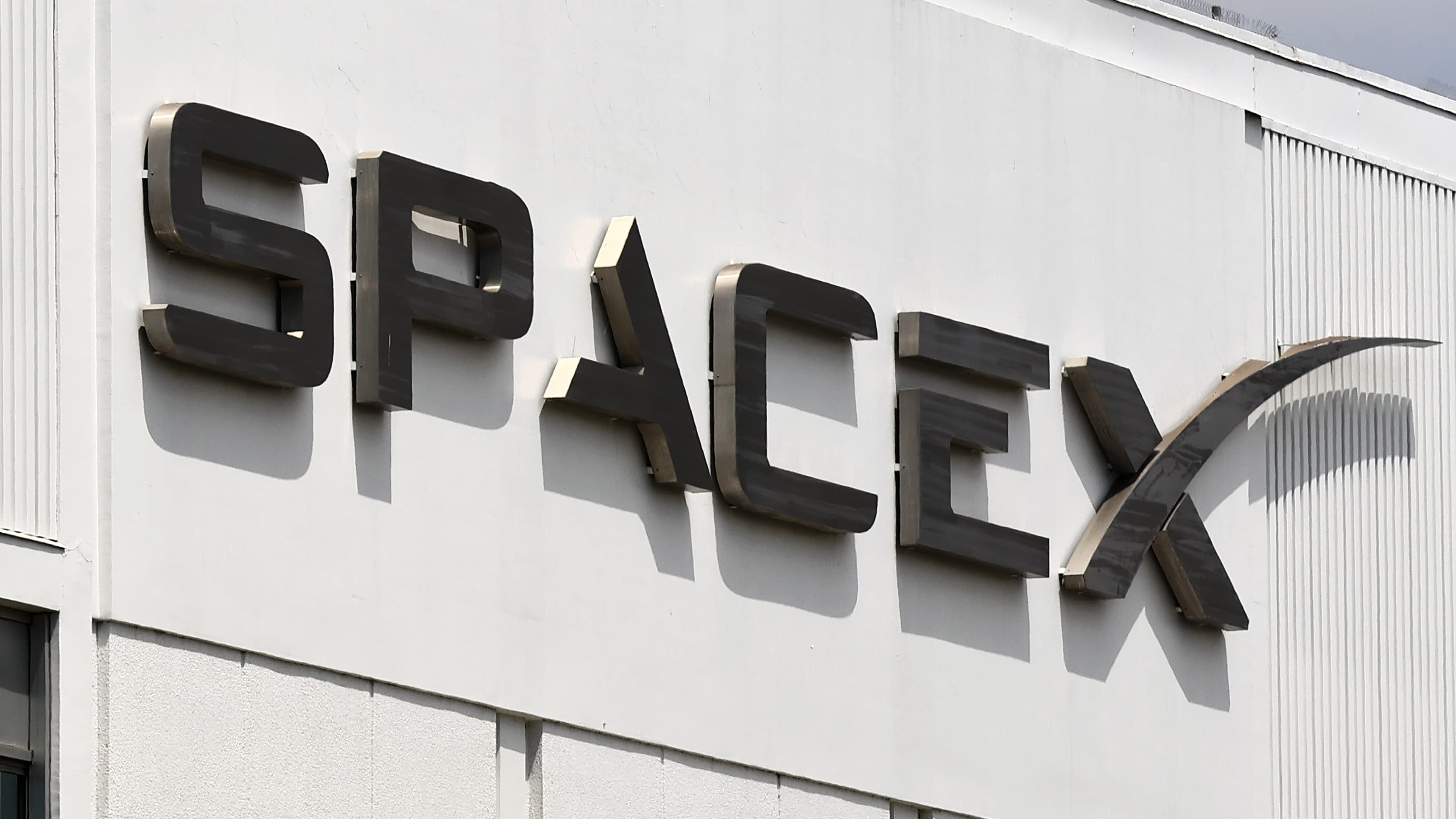 SpaceX's need for power is a 'clear positive' for these companies