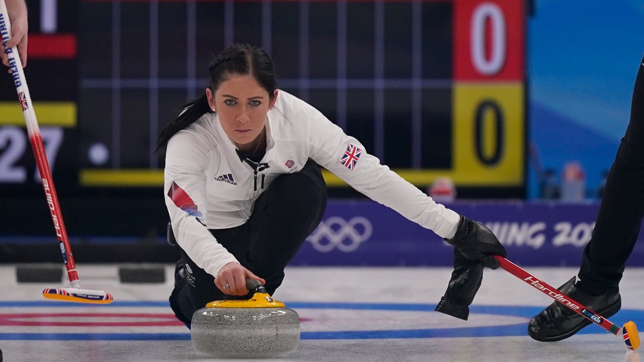 Scottish curling star Eve Muirhead coming out of retirement to play mixed doubles