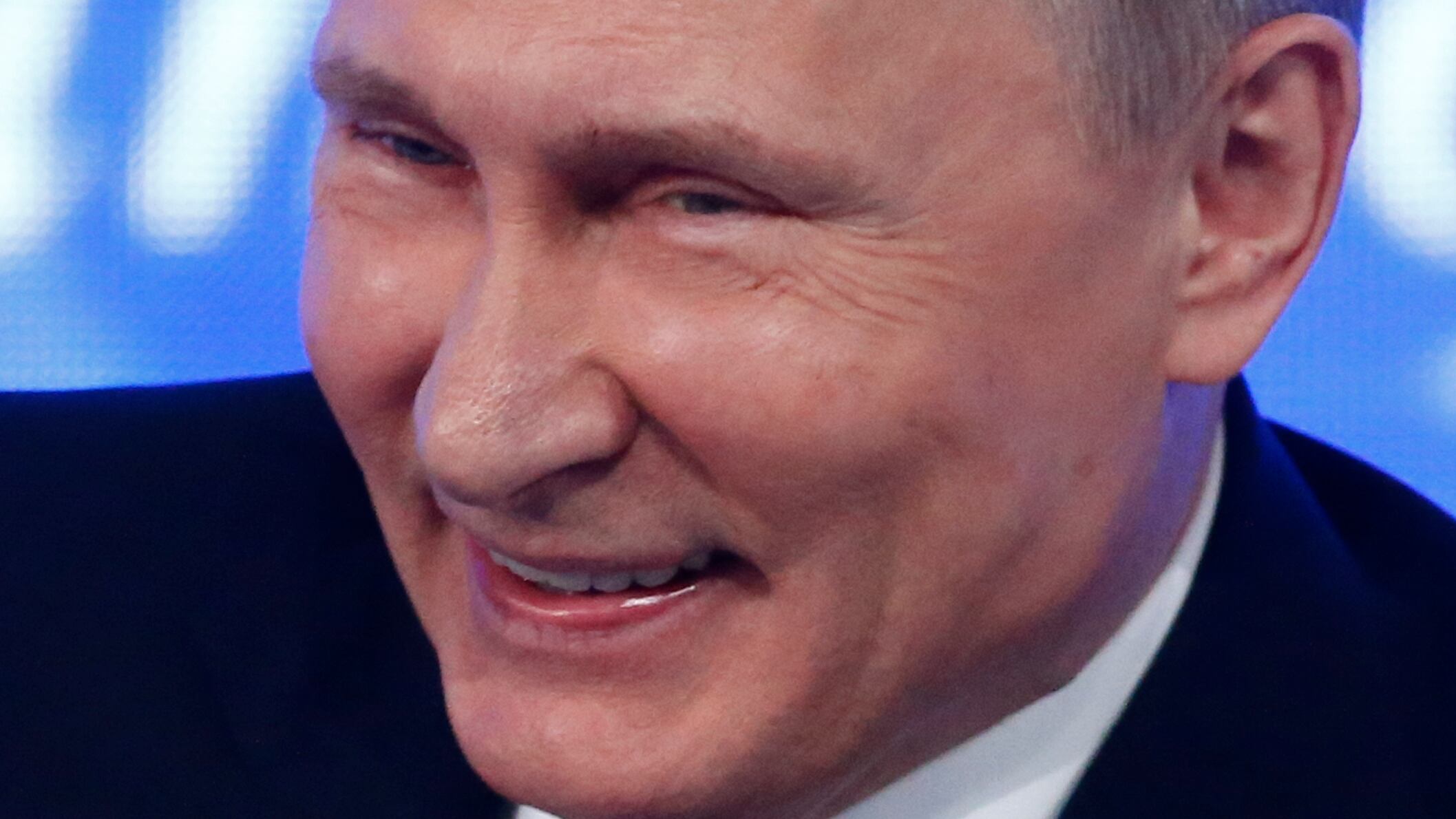MAGA Influencers Fall for Putin’s Twisted Election Plot