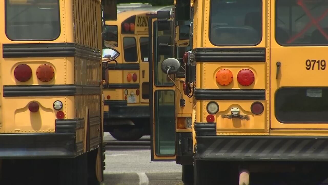 Central Florida parents have a new way to stay ahead of school bus changes this year