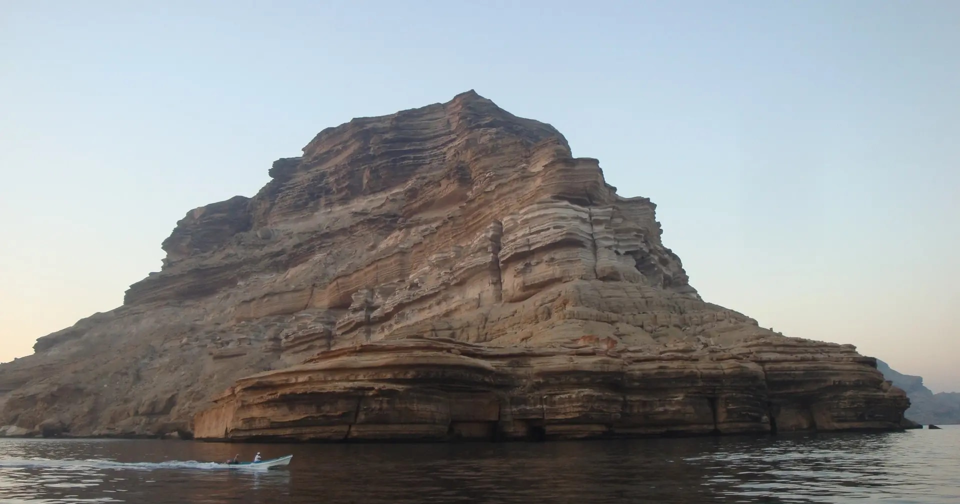 Oman tackles oil spill threat from stranded tanker near Hallaniyat Islands