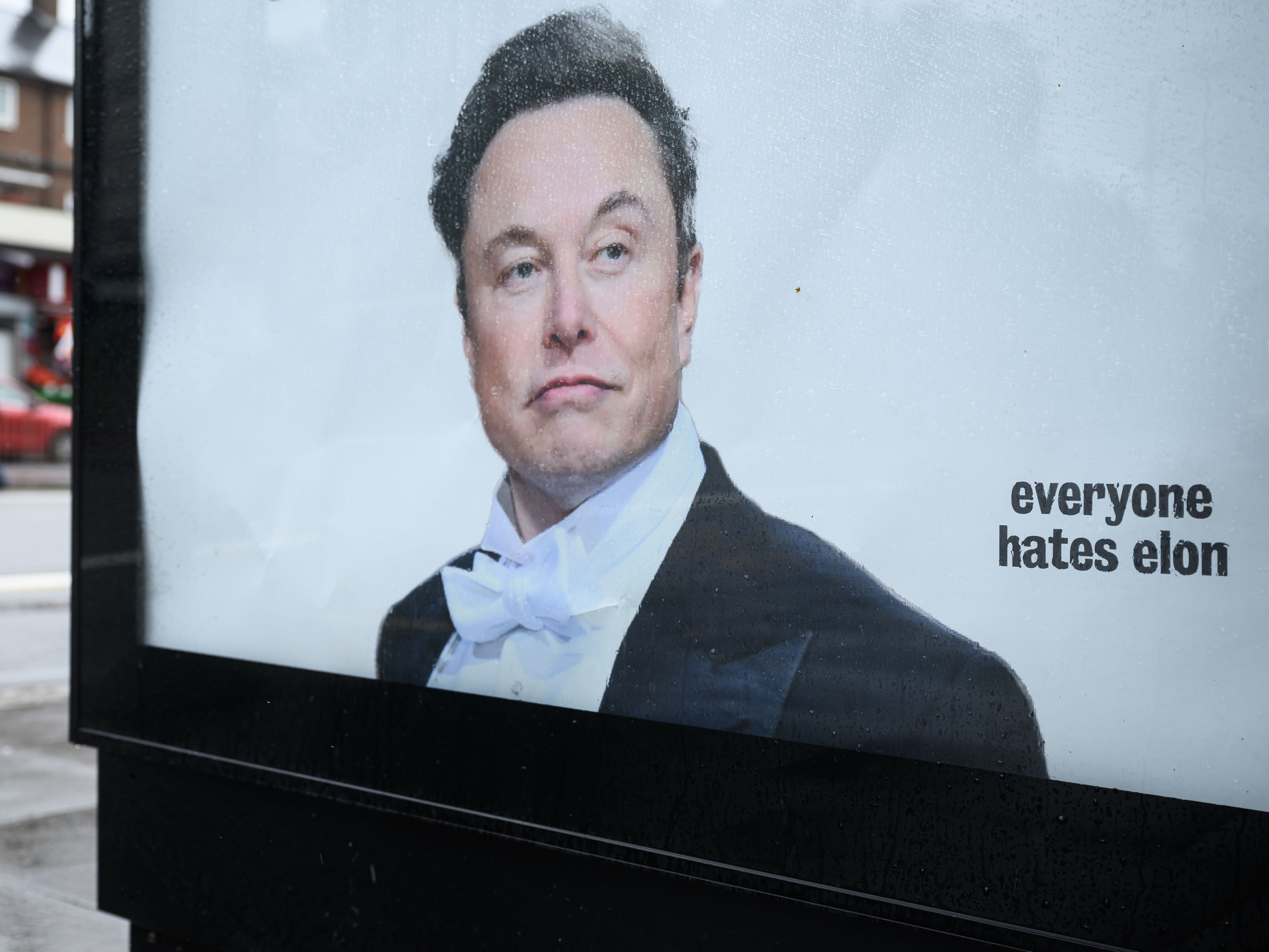 Alex Gibney's Elon doc isn't even out but Musk is already calling it a 'hit job'