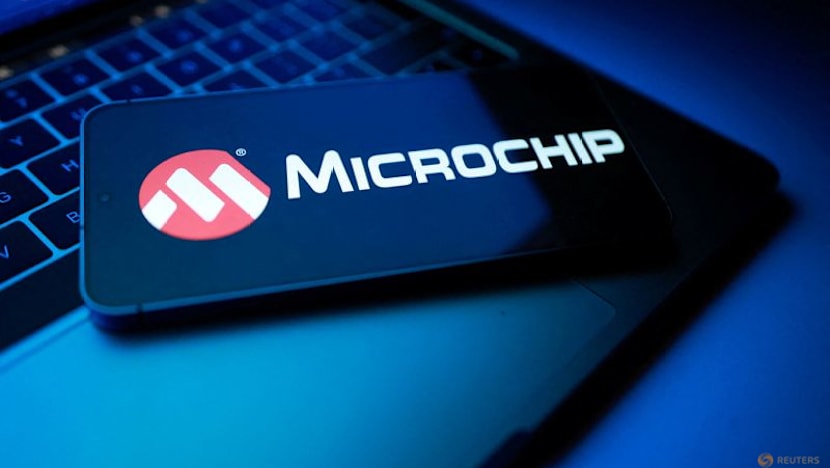 Microchip Tech forecasts upbeat quarterly revenue on strong demand