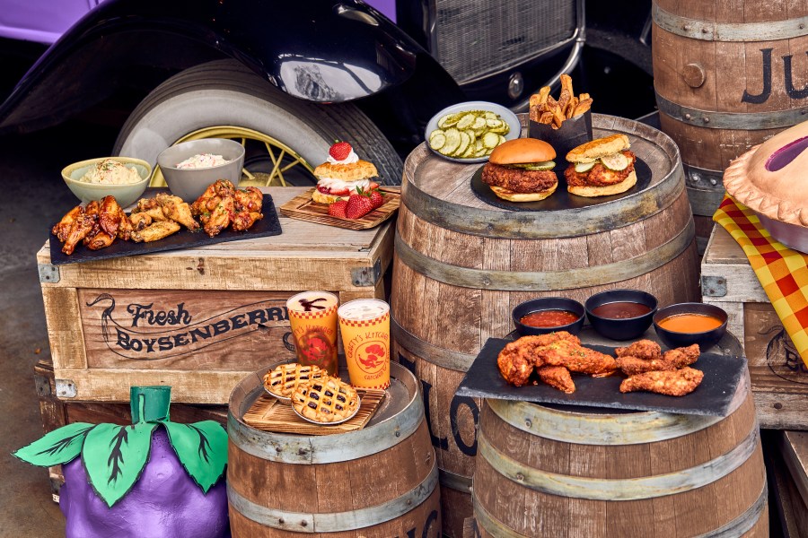 First look inside the new Crafty's Kitchen restaurant at Knott's Berry Farm