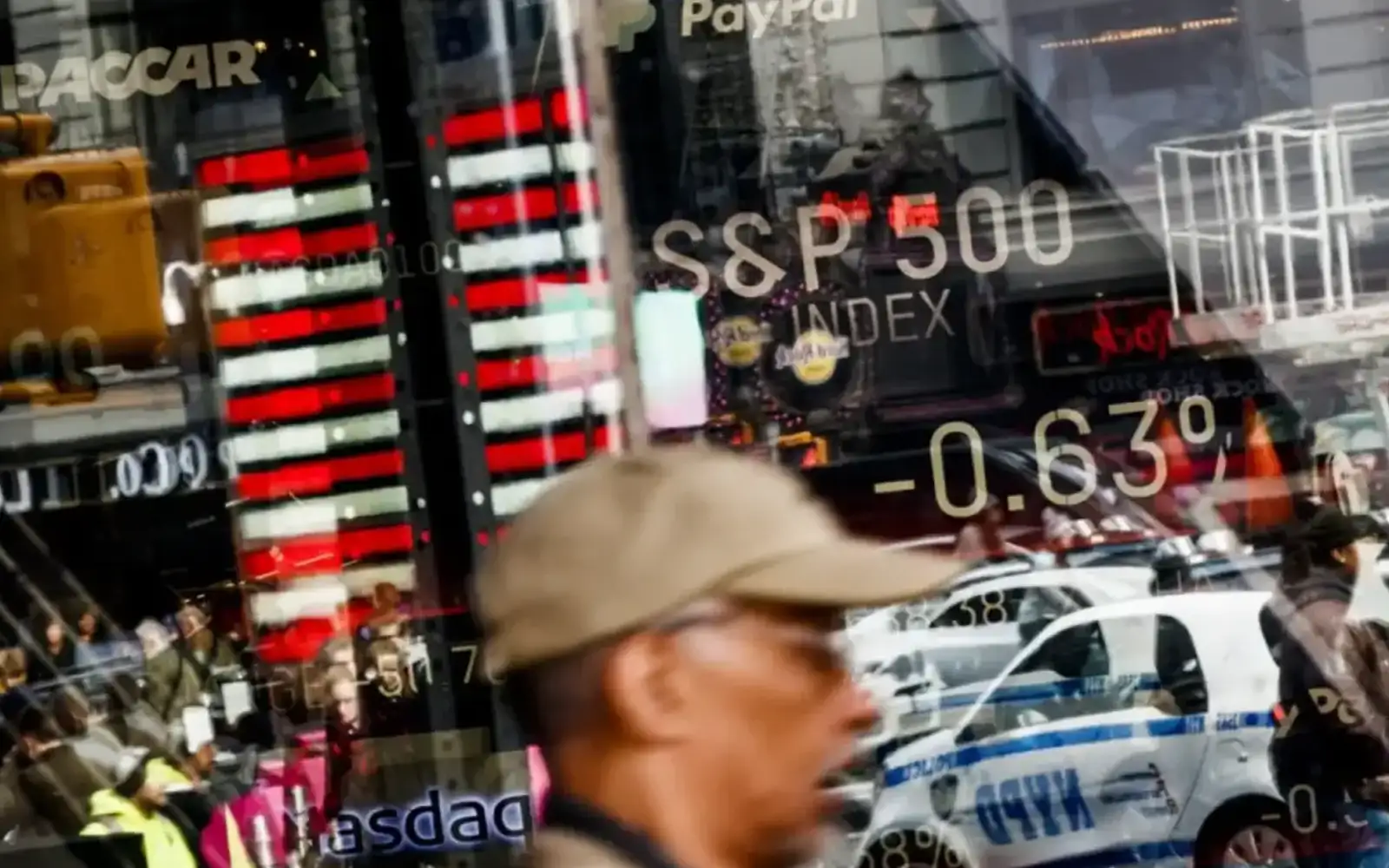 US stocks close lower as investors eye Middle East talks, earnings