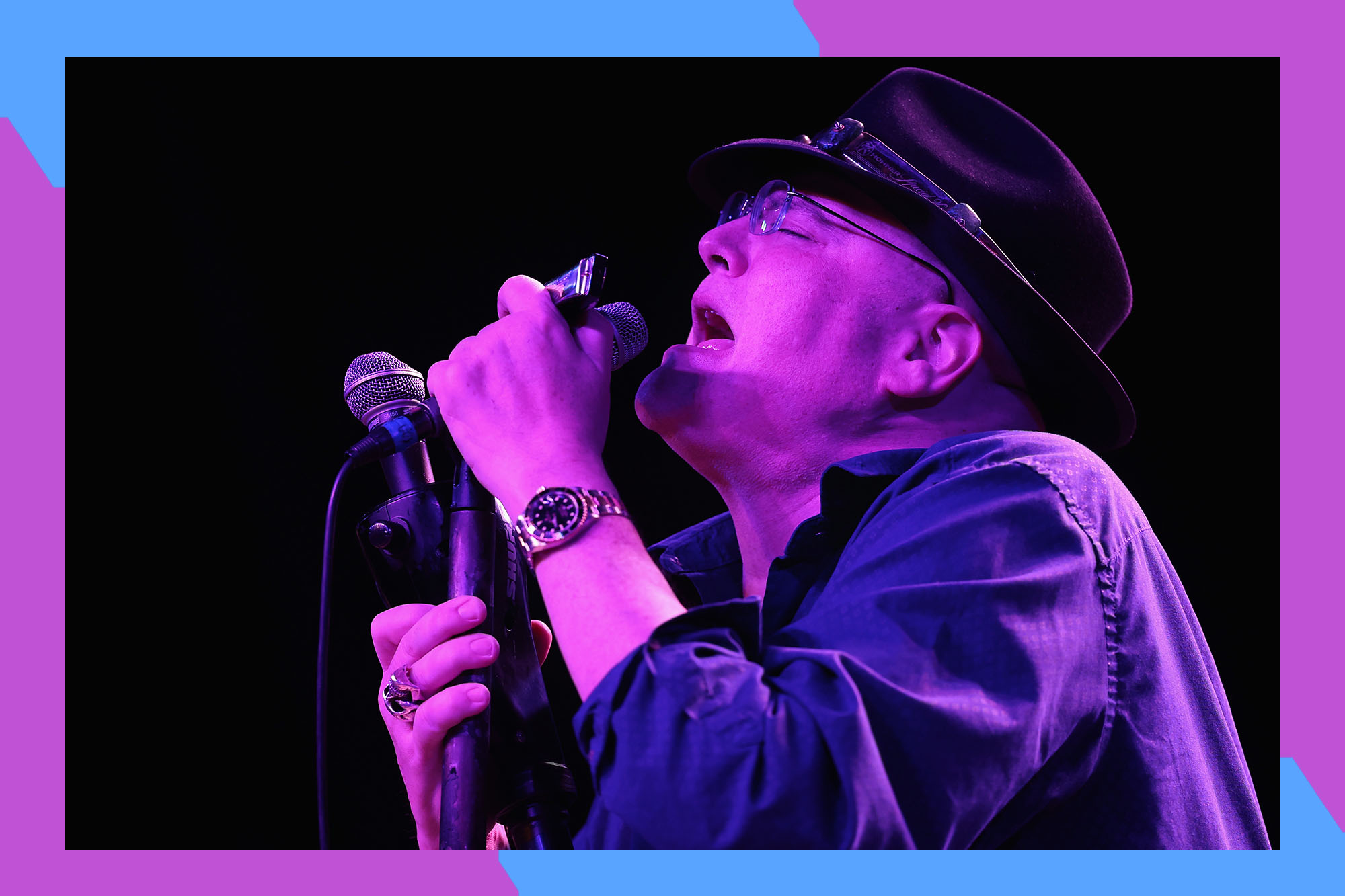 I saw Blues Traveler at Mohegan Sun. They’re a force of nature live