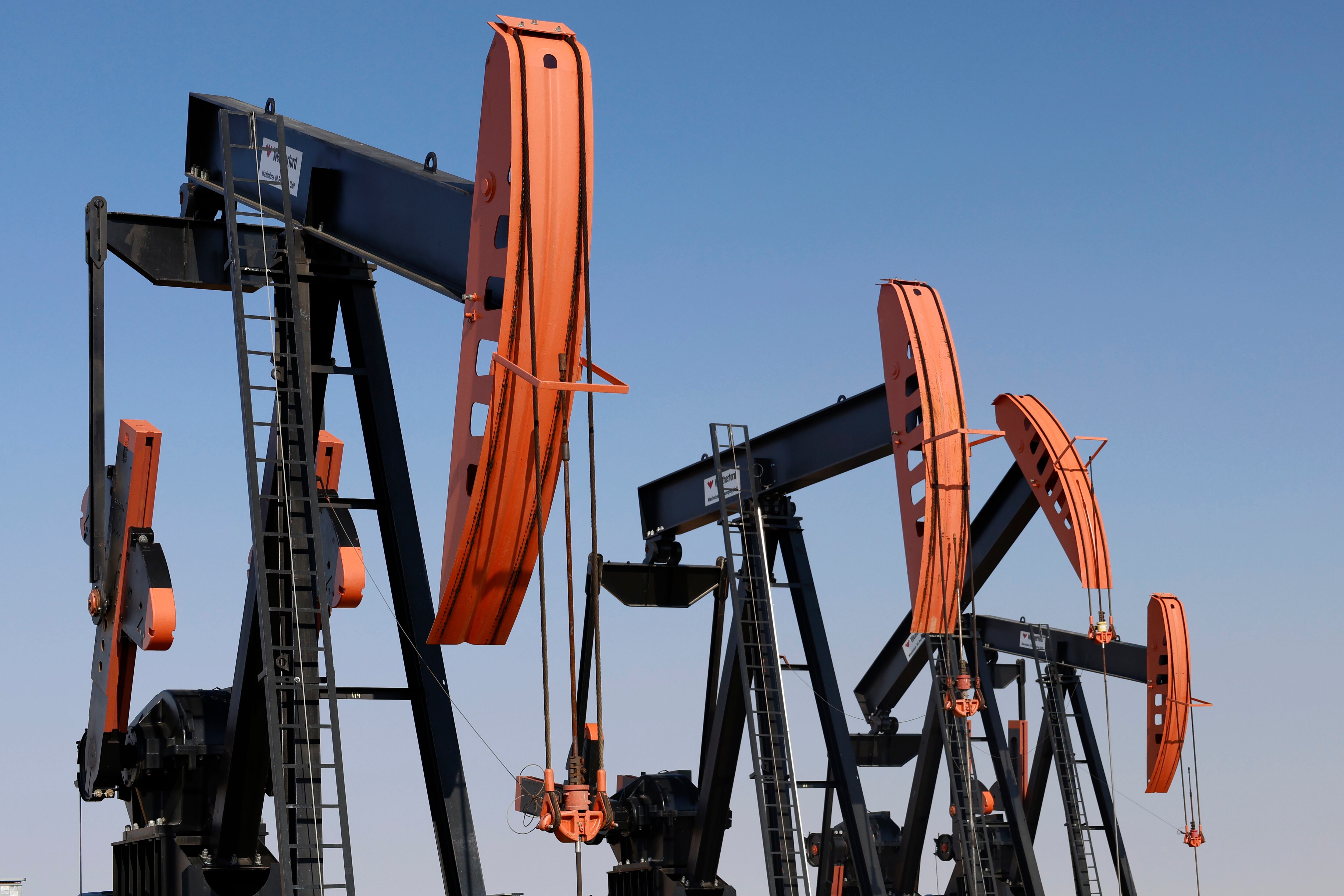 CNRL chief says MOU could hold key to $8.25-billion oil sands expansion