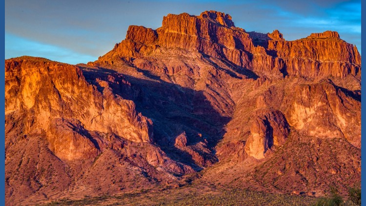 BASE jumper stranded in Superstition Mountains, later rescued