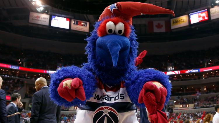 Wizards tip off the school year with backpacks, haircuts and family fun across the DMV