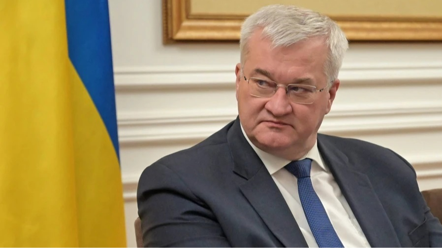 Ukraine's foreign minister: Russia seeks to repeat its 2022 outcome by attacking civilian vessels