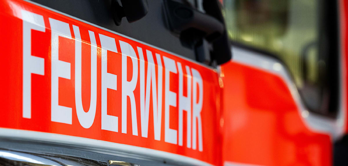 Heckenbrände in Aurich gelöscht