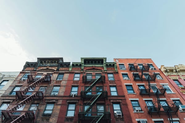 Aging buildings and insurance are driving up HOA fees in these U.S. cities