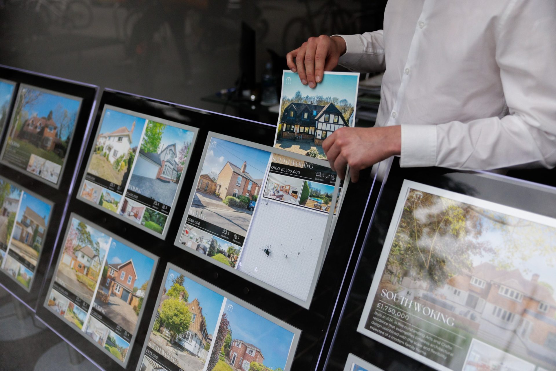 Why house prices are flatlining – and what it means for sellers and buyers