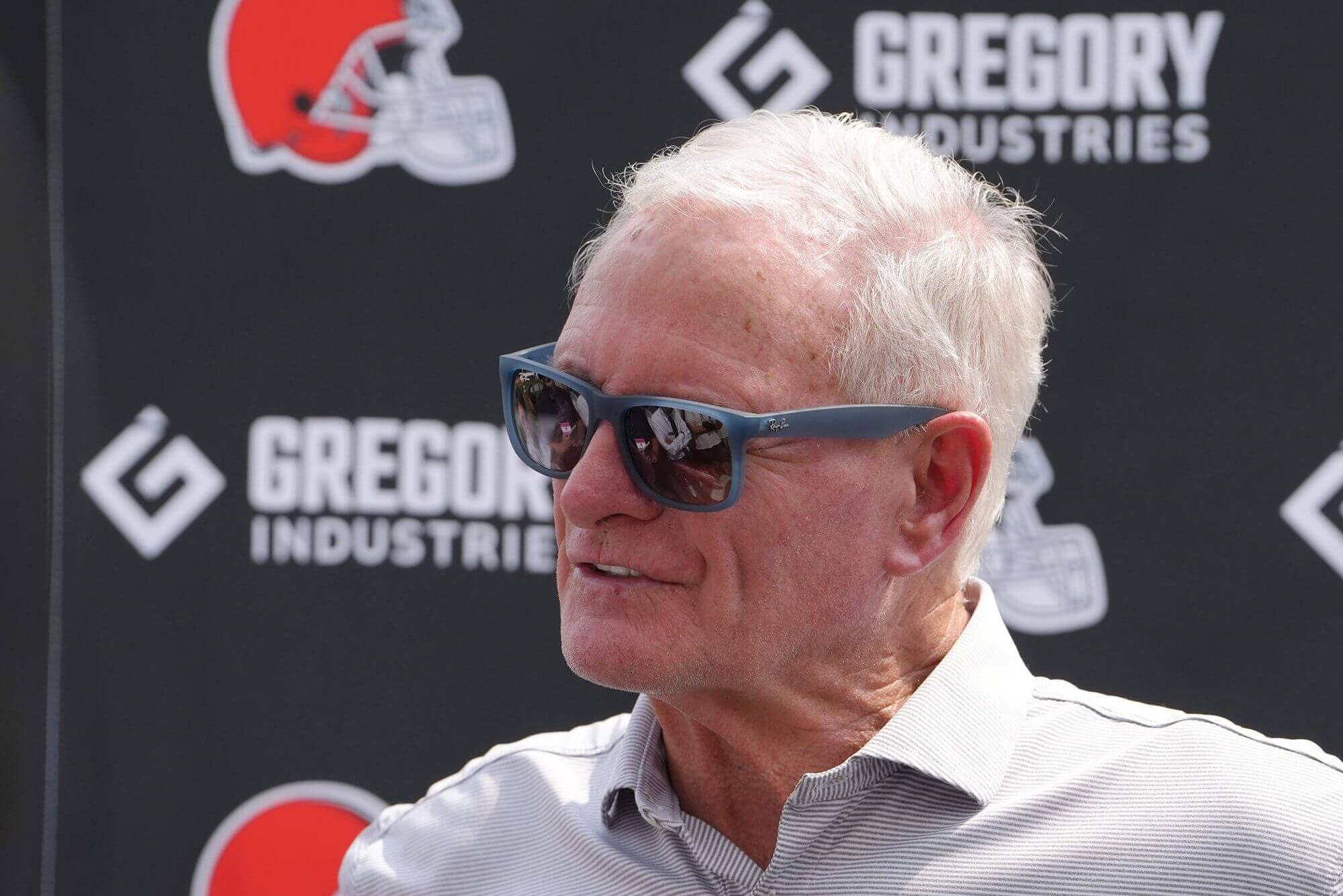 Jimmy Haslam, Browns trying to walk delicate line between hope and reality