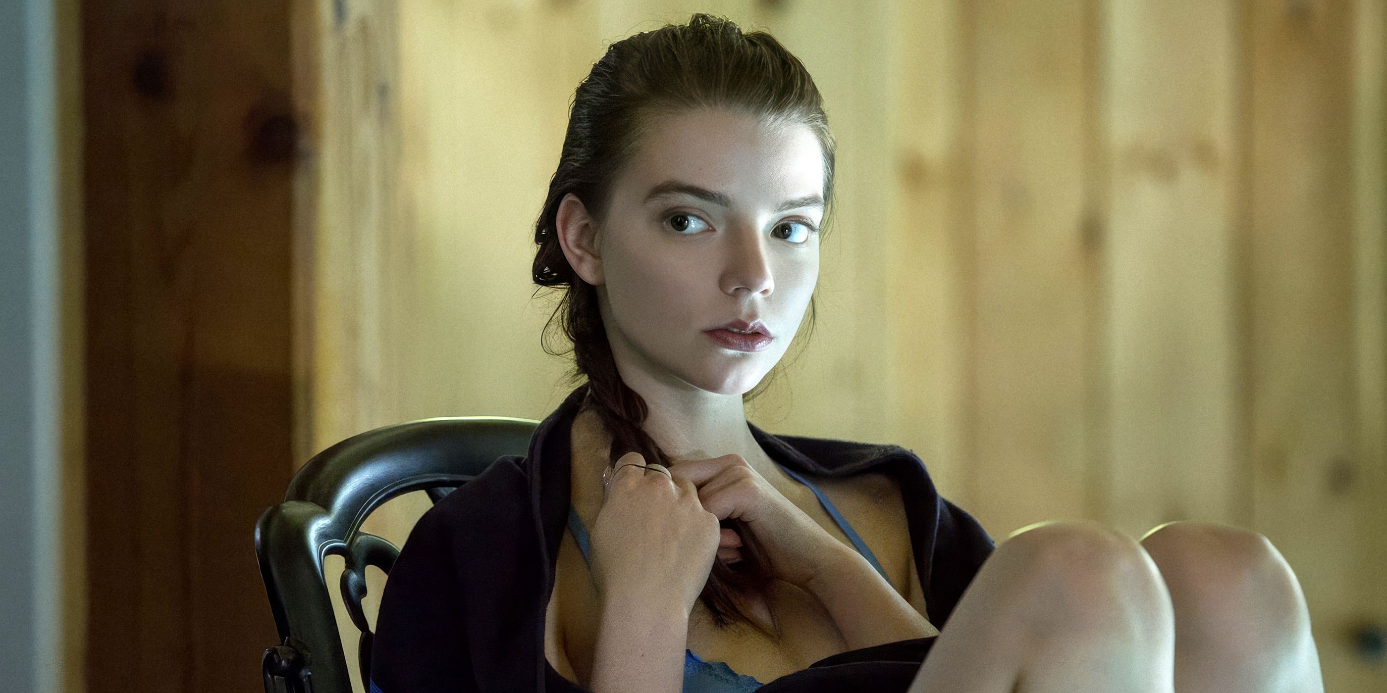 Anya Taylor-Joy's 93-Minute Thriller Is Quietly One of the Best Mysteries Streaming
