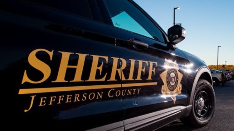Double shooting leaves 2 men dead in Jefferson County